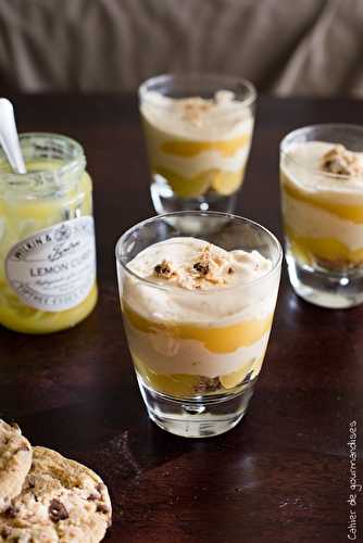 Verrines lemon curd, cookies et crème mascarpone