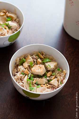 Riz pilaf parfumé au poulet