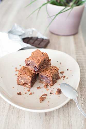 Brownies aux cranberries et aux amandes