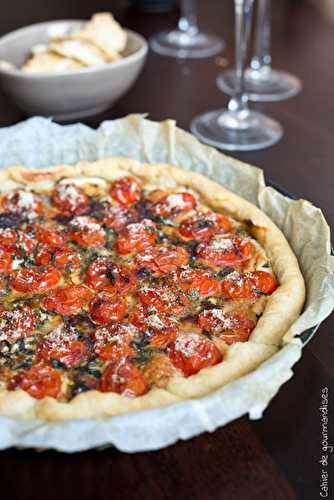 Tarte fine aux tomates cerises et parmesan