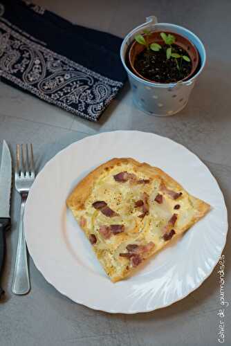 Flammekueche aux lardons et oignons