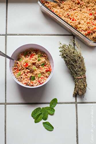 Taboulé à la tomate, menthe et raisins secs