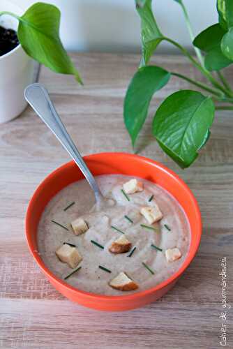 Soupe de chou-fleur et purée d’amande complète