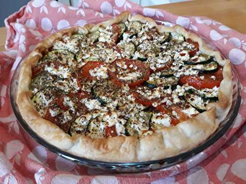 Tarte courgettes, tomates, feta & moutarde