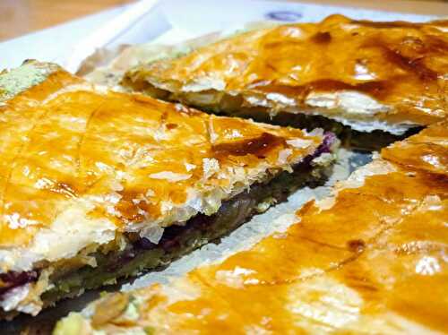 Galette des rois au thé vert matcha & aux griottes