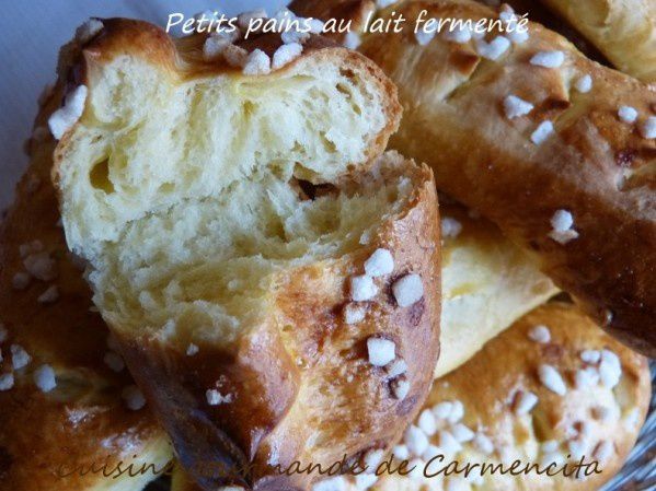 Petits pains au lait fermenté 