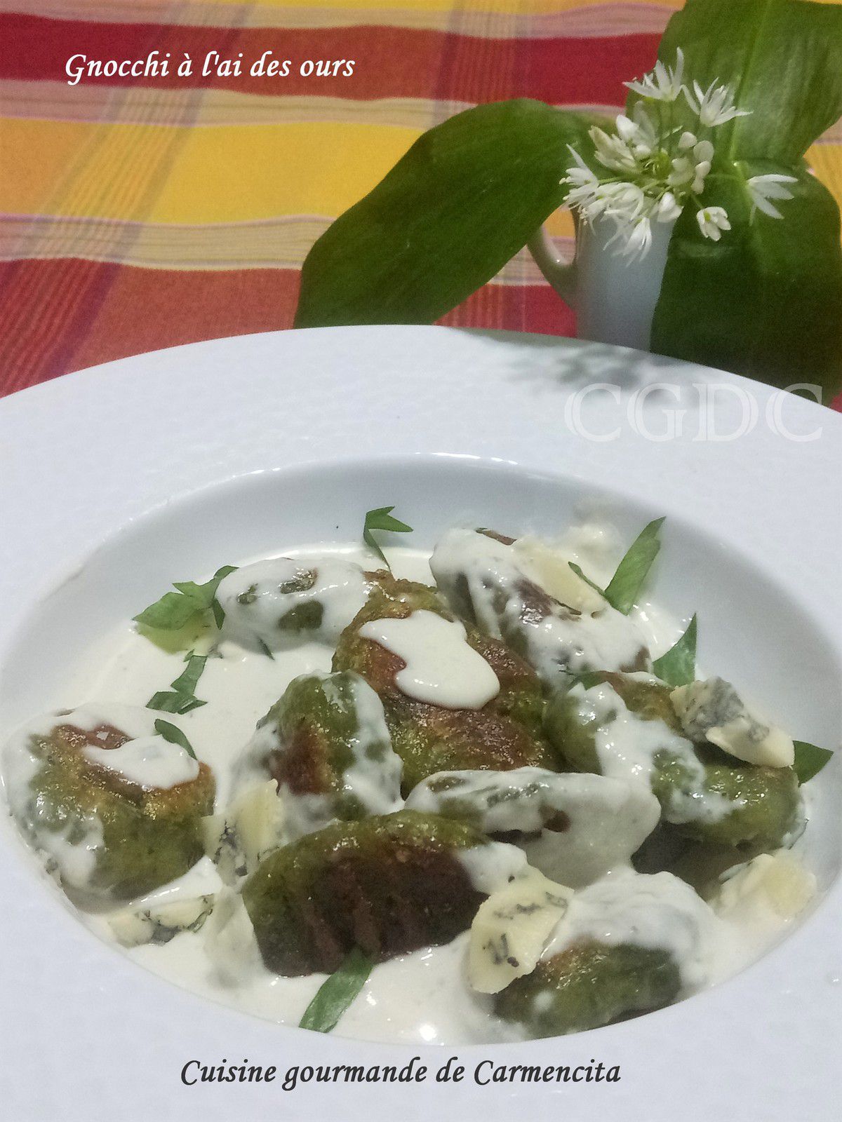 Gnocchi maison à l’ail des ours et sauce à la Fourme d’Ambert