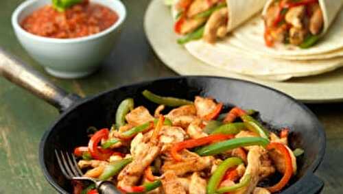 Fajitas au poulet et légumes