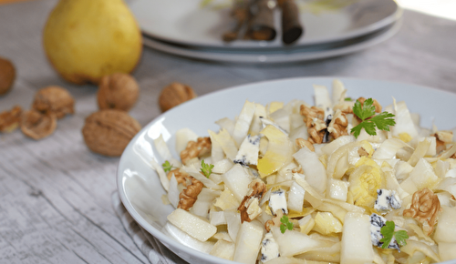 Salade d’endives aux poires et noix