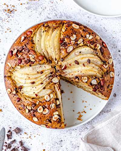 Gâteau poires, chocolat et noisettes