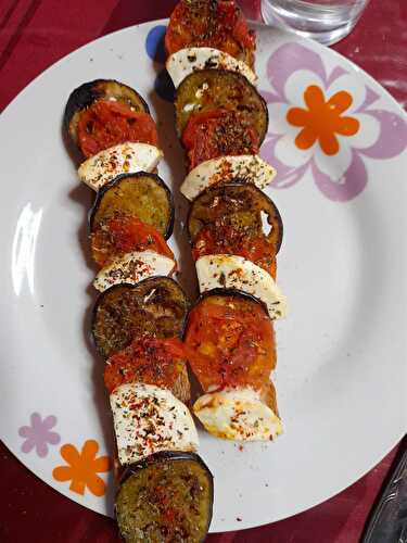 Tartinette aubergine chèvre