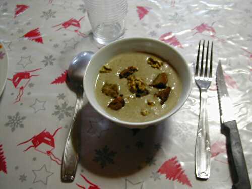 Velouté champignon et noix