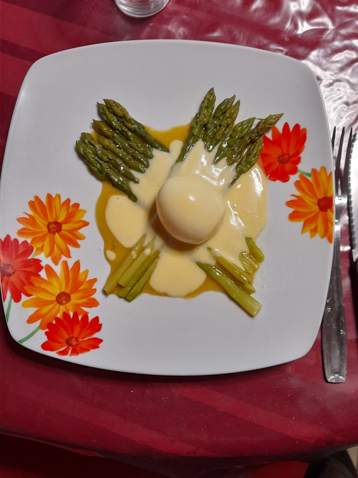 Asperges sauce hollandaise