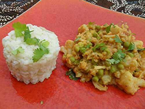 Curry de légumes et riz aux épices