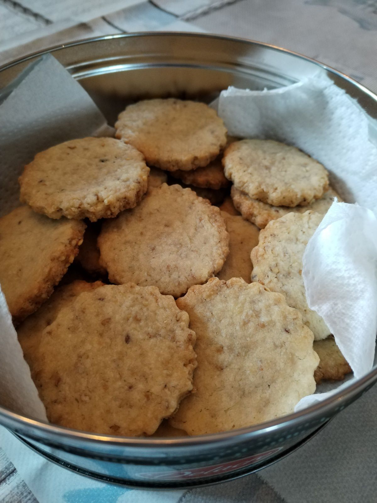Biscuits sésame-gingembre à la farine d'épeautre