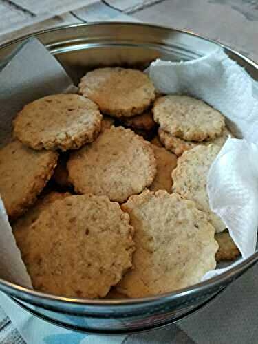 Biscuits sésame-gingembre à la farine d'épeautre