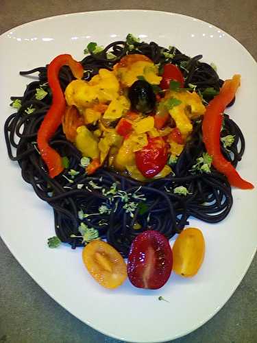 Spaghetti à l'encre de seiche à l'Espagnole