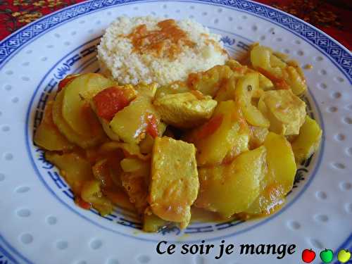 Poulet aux épices, courgettes, tomates et semoule