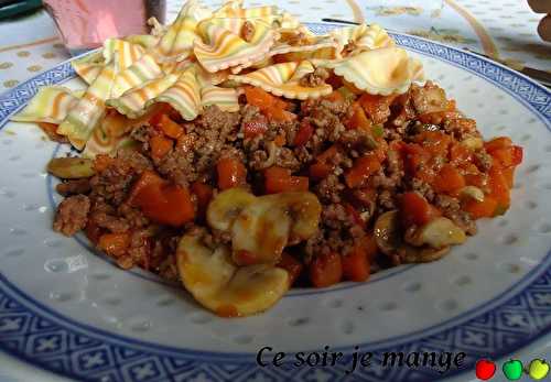 Sauté de boeuf haché aux légumes