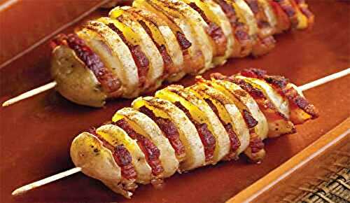 Brochettes de pommes de terre rôties et de bacon