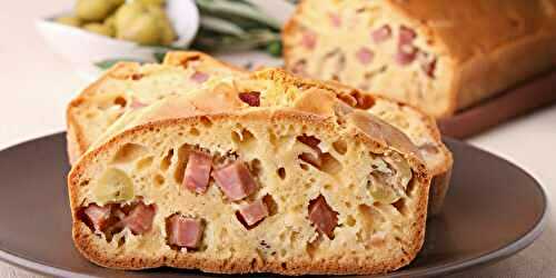 Cake au reblochon et lardons