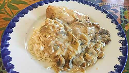 Escalopes de poulet crème, champignons, moutarde