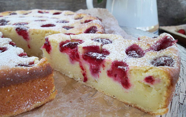 Gâteau à la ricotta chocolat blanc et framboises