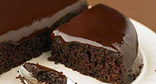 Gâteau au chocolat avec ganache