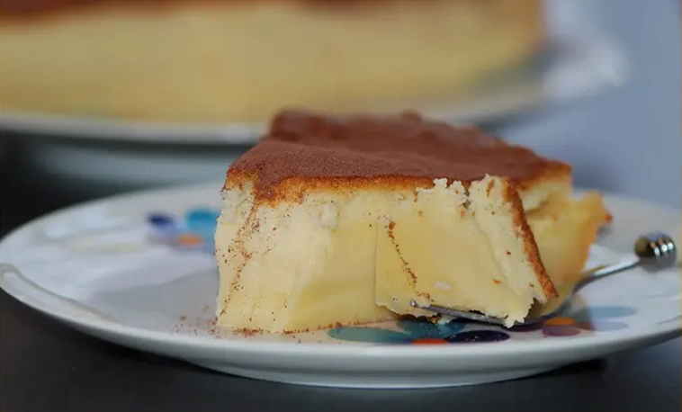 Gâteau magique au chocolat blanc