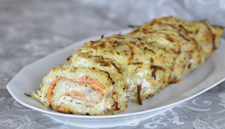 Gâteau roulé de pomme de terre au saumon fumé