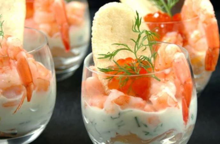 Les verrines au saumon et aux crevettes