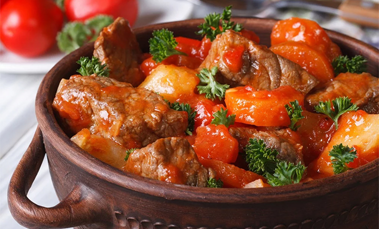 Mijoté de boeuf maigre façon bourguignon à la tomate