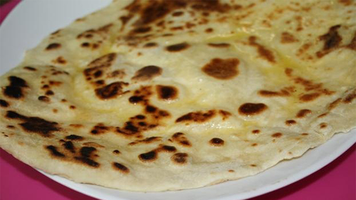 Naans au Fromage classiques