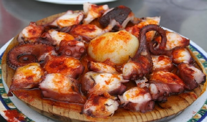 Poulpe à la galicienne « pulpo a la gallega »