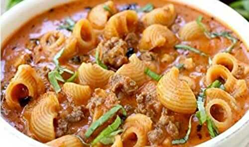 Soupe généreuse de boeuf, tomates et PÂTES... Miam!