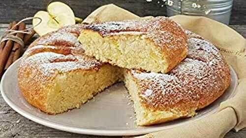 Tarte aux pommes poêlée, simple et moelleuse sans four !