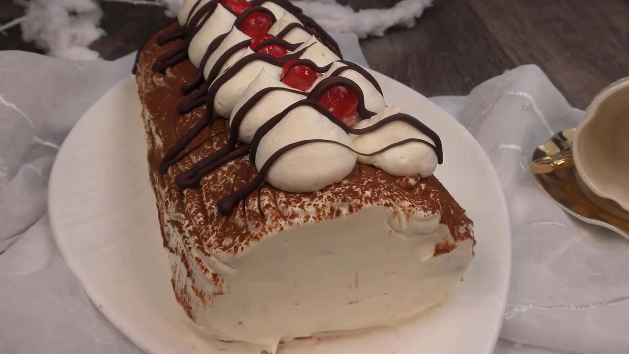 Tiramisu façon bûche de noël sans cuisson !