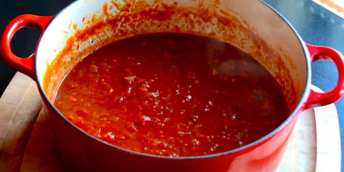 Une sauce tomate tellement riche et délicieuse