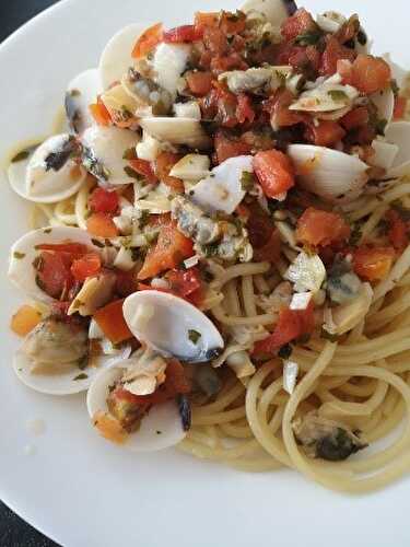 Spaghetti alle vongole, les spaghetti aux palourdes