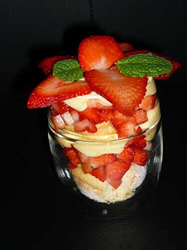 Fraisier en verrine