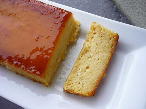 Gâteau crémeux ananas et noix de coco