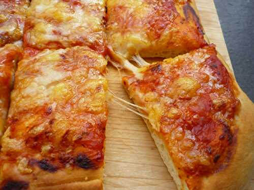 Pizza au fromage