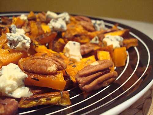 Butternut squash with pecans and blue cheese (Courge butternut, fromage bleu, noix de pécan,Nigella Lawson)