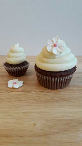 Cupcakes en noir et blanc (La Table de Clara / Appropriez-vous la recette)