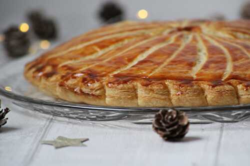 Galette des rois saveurs yuzu avec une pâte feuilletée escargot facile et rapide