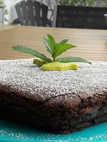 Gâteau mousse au chocolat (Nigella Lawson)