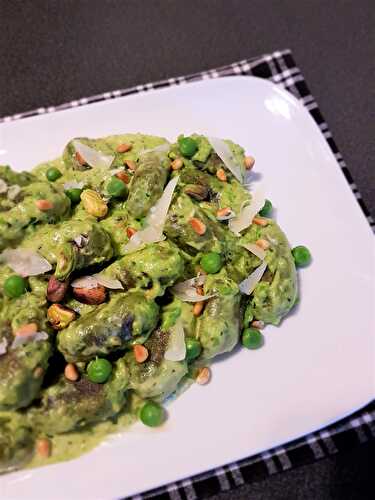 Gnocchis chou fleur ou brocoli au pesto petit pois/menthe