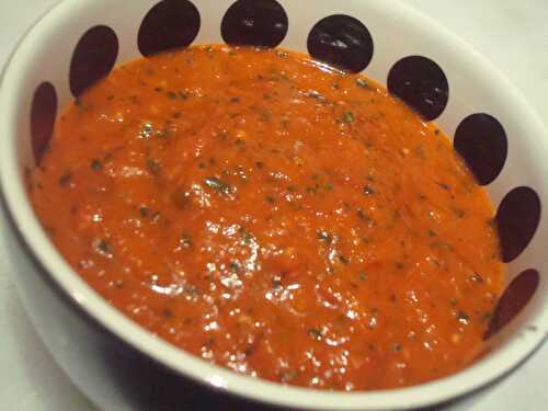 Jumbo chilli sauce (Nigella kitchen)