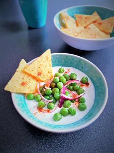 Petits pois vinaigrette au curry, yaourt acidulé