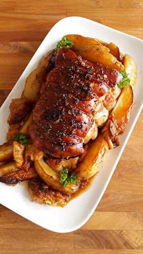 Rôti de cochon de lait, graines de carvi, pommes et pdt (Nigella Kitchen)